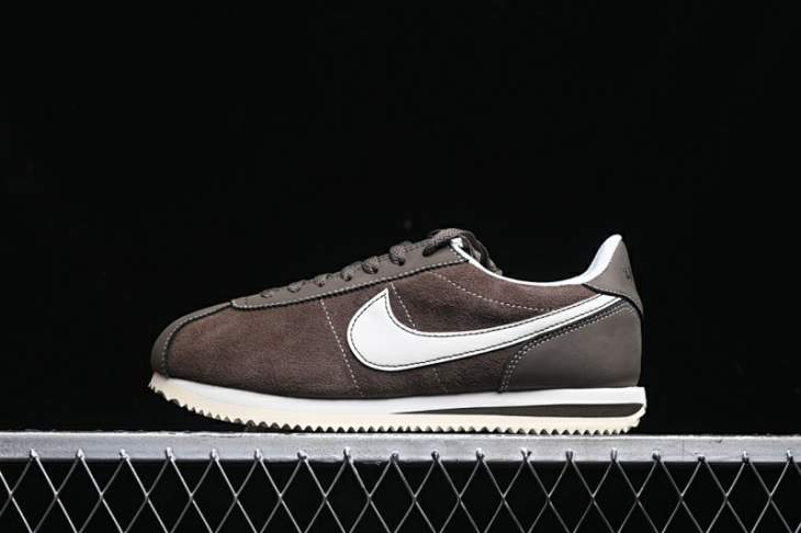 Picture of Nike Cortez _SKUfw18432309269863922fw